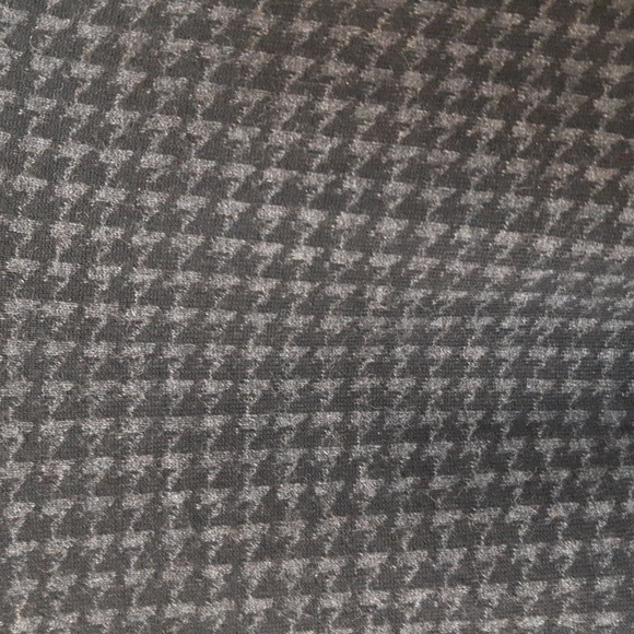 Theory Tommy D'Noble Black Gray Houndstooth Sporty Sweater Size Small Wool Poly - Picture 2 of 7